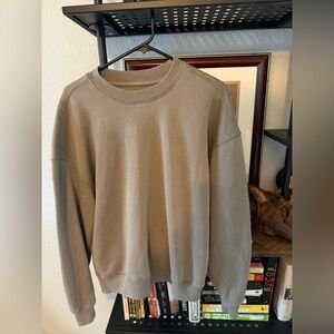 Hollister Men's Beige Crewneck Sweater